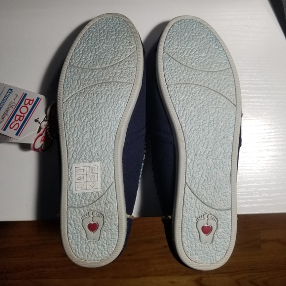 BOBS - Picture 2 of 5